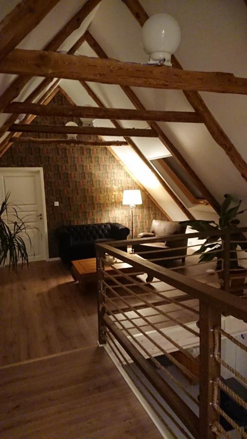 Garden Mellan Slotten Svarte Экстерьер фото