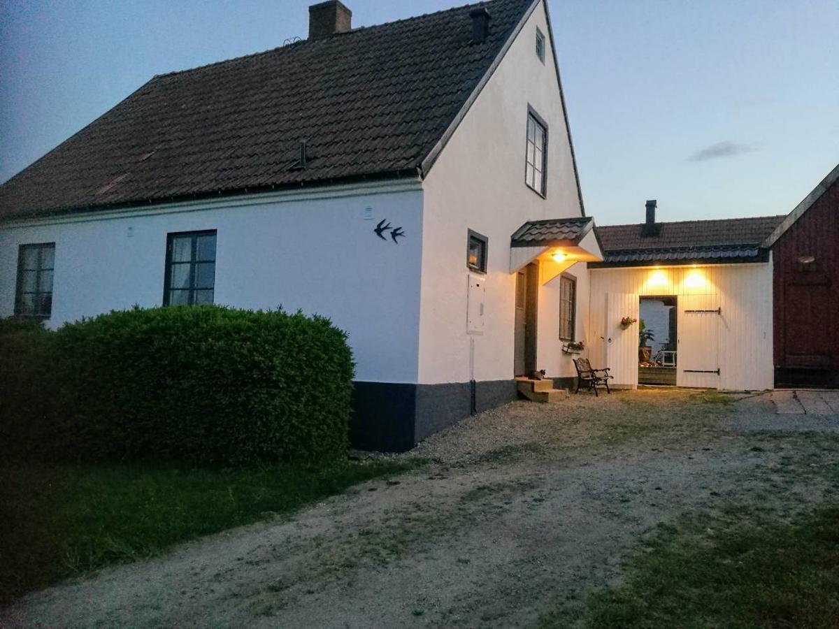 Garden Mellan Slotten Svarte Экстерьер фото