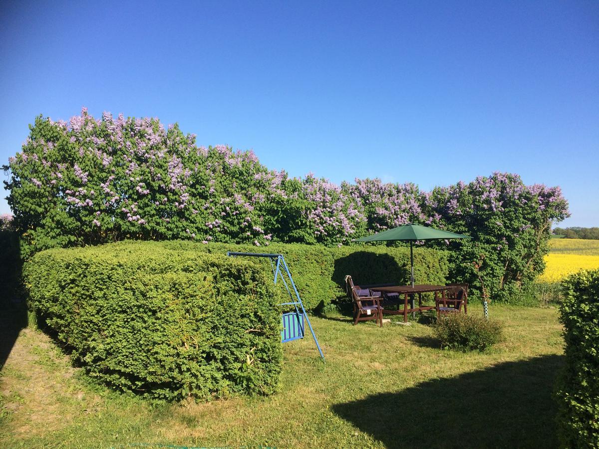 Garden Mellan Slotten Svarte Экстерьер фото