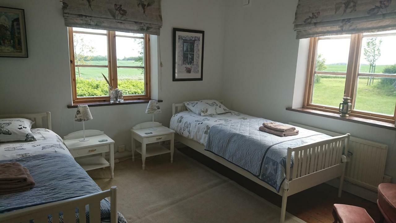 Garden Mellan Slotten Svarte Экстерьер фото